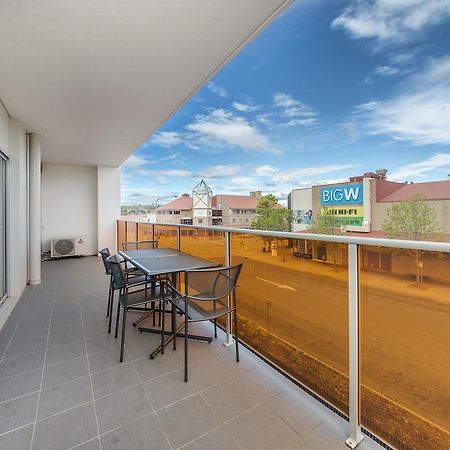 Апарт готель Abode Tuggeranong Канберра Екстер'єр фото