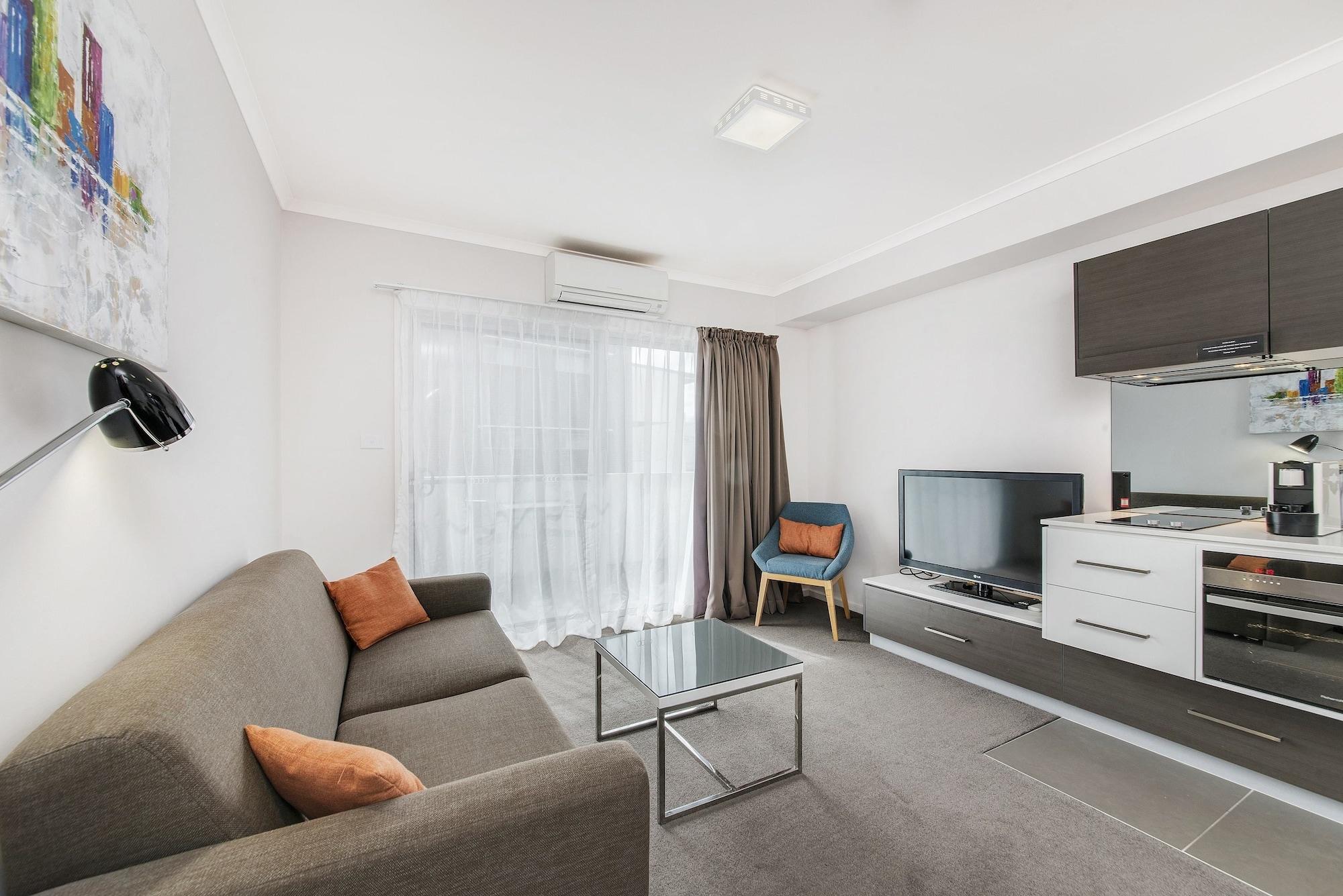 Апарт готель Abode Tuggeranong Канберра Екстер'єр фото